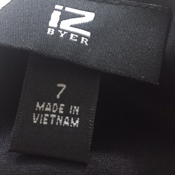 Beautiful scalloped iz Byer dress black with gold - Picture 7 of 8